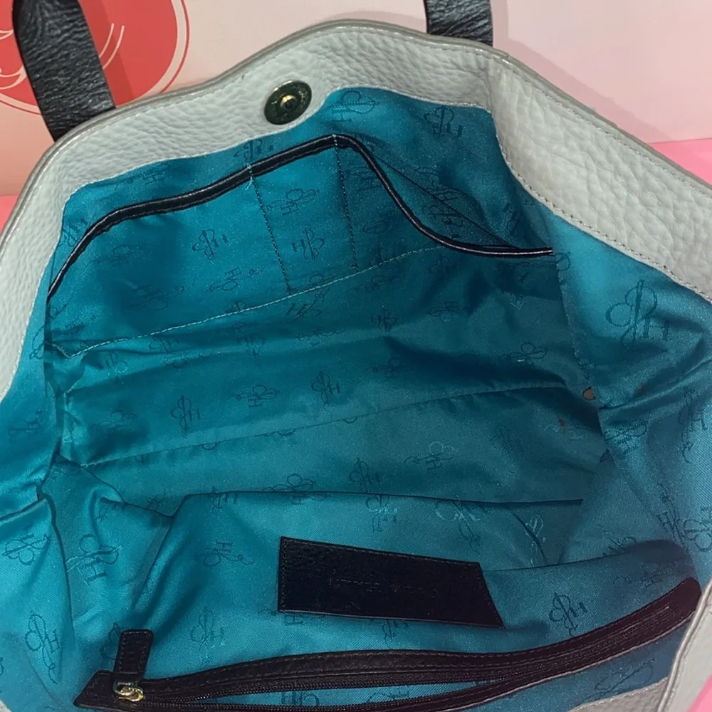 Cole Haan - Picture 2 of 7